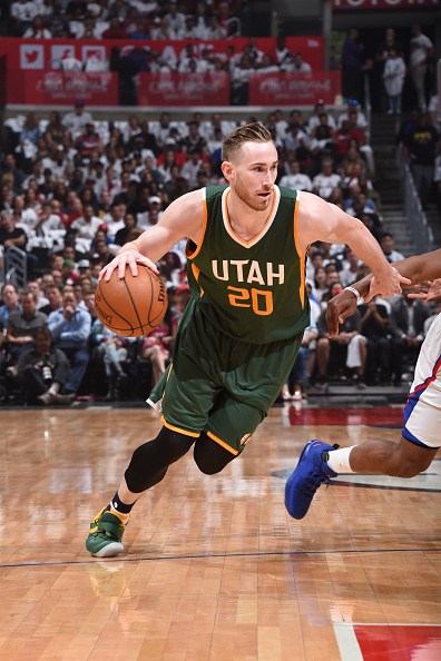 线上的表现 线上的表现