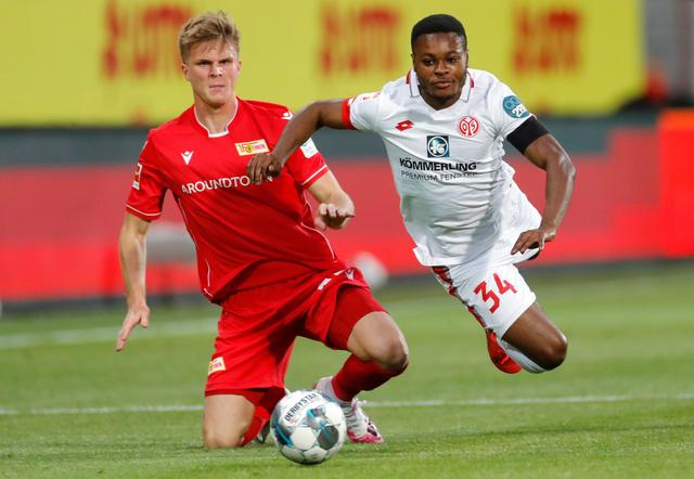 表现限制了 表现限制了