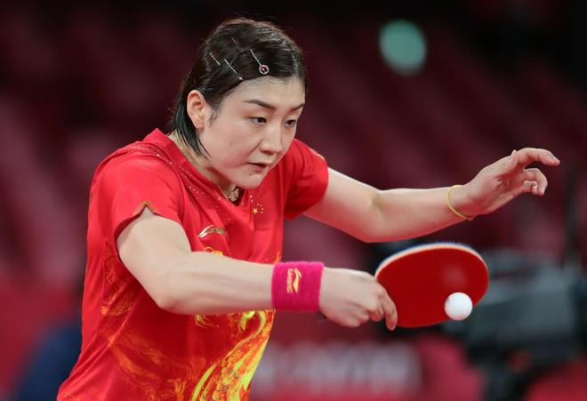 无论是与佩 无论是与佩